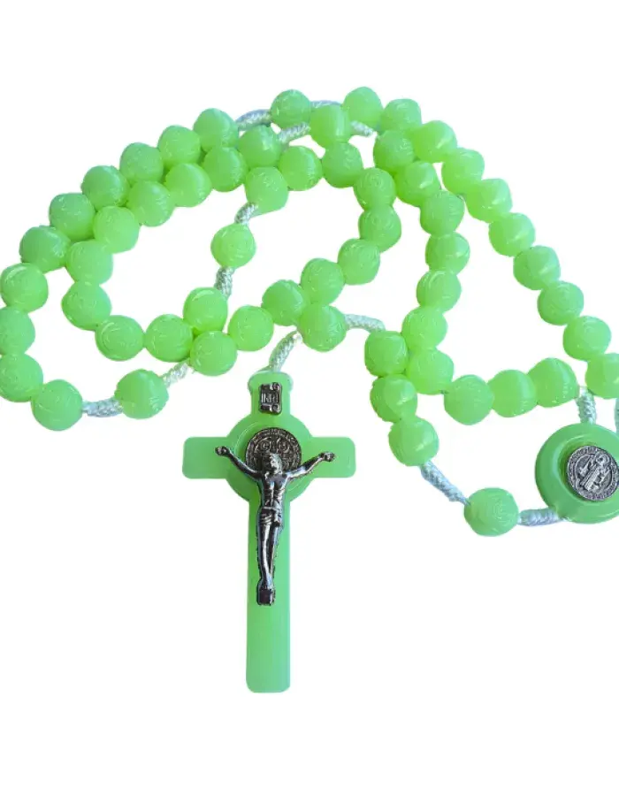 Chapelet Lumineux – Grains Fluorescents & Croix avec Christ Métallique