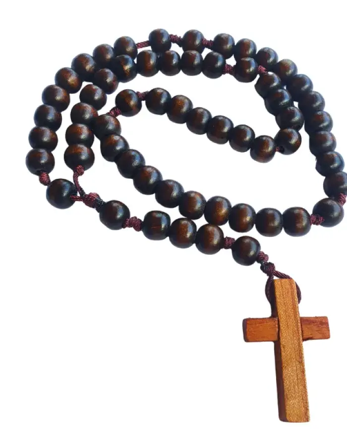 Chapelet Traditionnel en Bois – Croix Sculptée