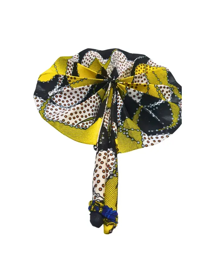 Éventail Artisanal Africain en Tissu Wax Jaune, Noir et Blanc – Fait Main